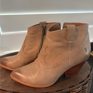 Frye Women's Taupe Leather Ankle Booties